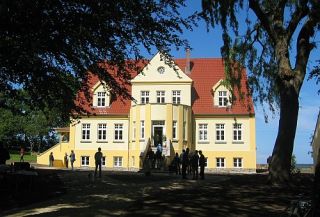 Ferienwohnung Neuenkirchen Gutshaus Grubnow auf R&uuml;gen picture 2